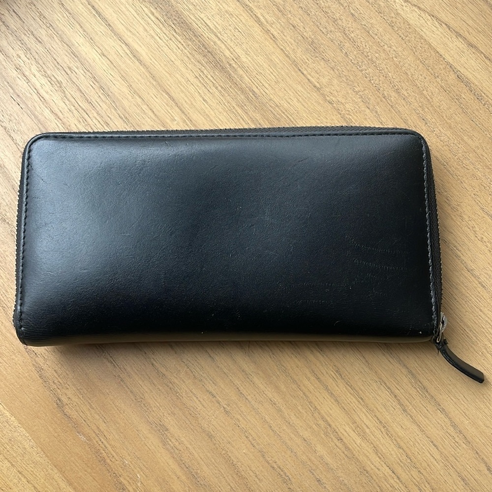 Everlane Slim Zip Wallet